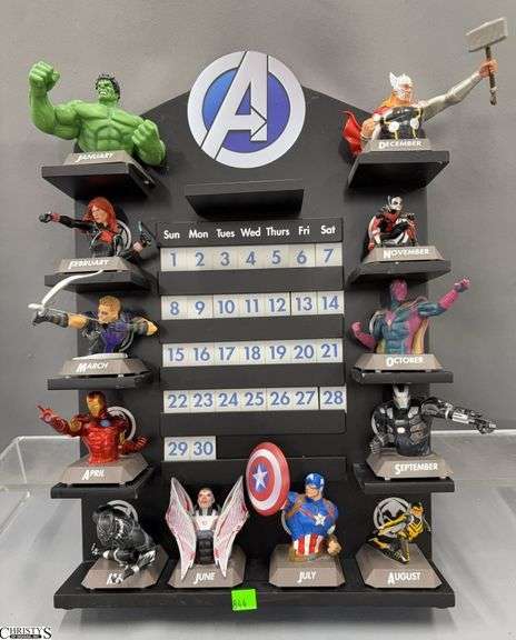 Marvel Avengers Figurine Perpetual Calendar Damages Pieces, and Missing Pieces image