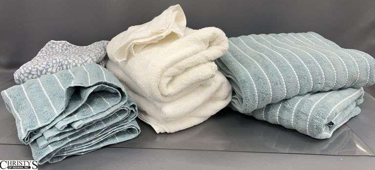Assorted Model Home Bath and Hand Towels image
