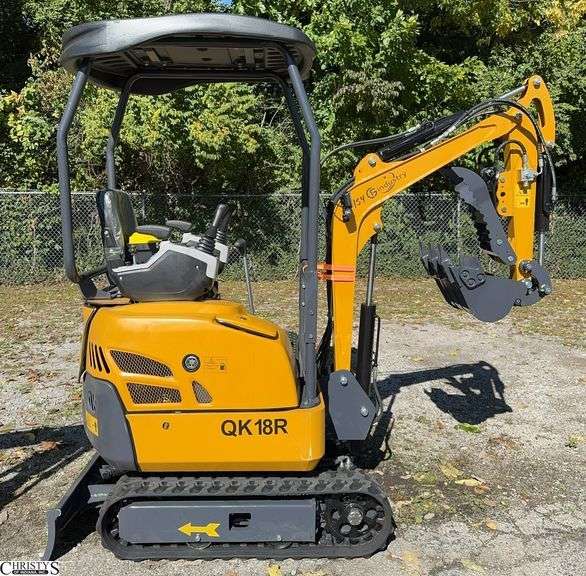 2025 CFG Mini Excavator QK18R Gasoline Engine image