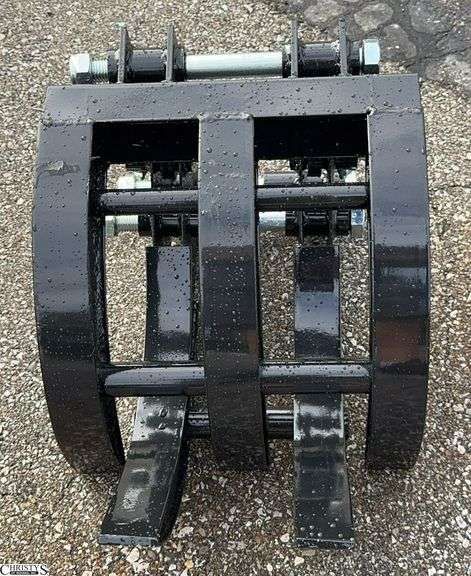 Mini Excivator Grapple image
