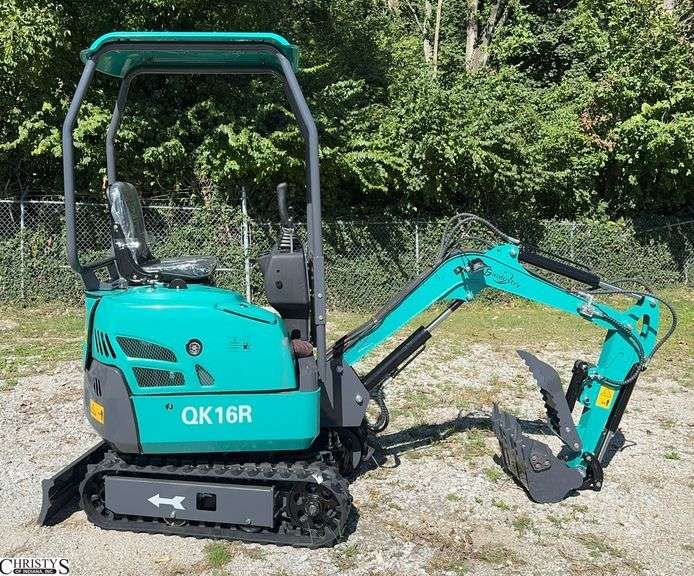 2025 CFG Mini Excavator QK16R Gasoline Engine image