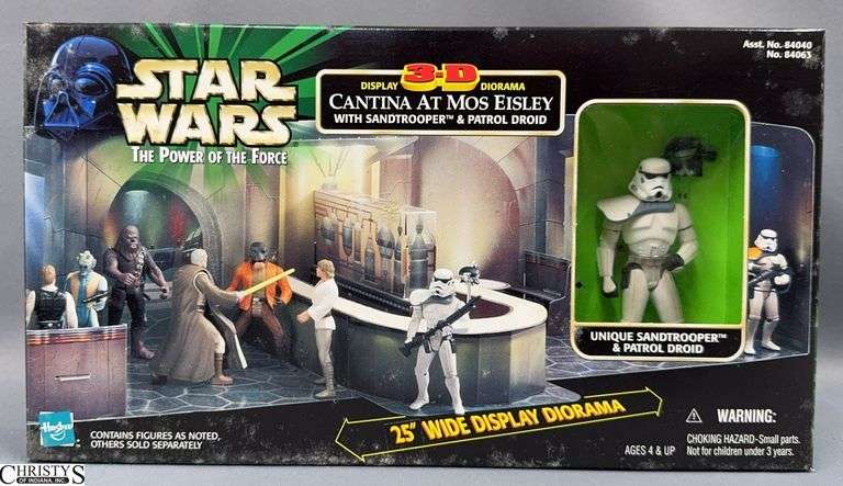 Star Wars Power of the Force Cantina at Mos Eisley Diorama Playset image