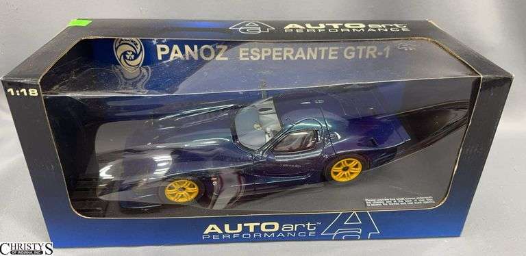 AutoArt Panoz Esperante GTR-1 Scale Model Car 1:18 image