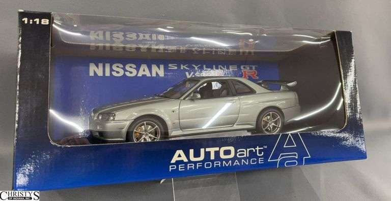 AUTOart 1:18 Nissan Skyline R34 GT-R V-SPEC II (Sparkling Silver) Model Car image