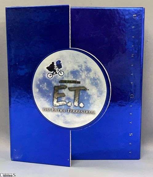 E.T. The Extra-Terrestrial Ultimate Gift Set - 20th Anniversary Edition image