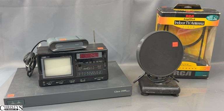 Star Lite TV Clock Radio, Cisco 2500, Recotton Antenna, RCA Antenna image