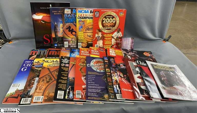 Basketball Guides, Sports Illustrated Magazines