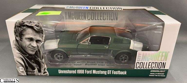 Greenlight Steve McQueen Collection 1968 Ford Mustang GT Fastback 1:18 Scale image