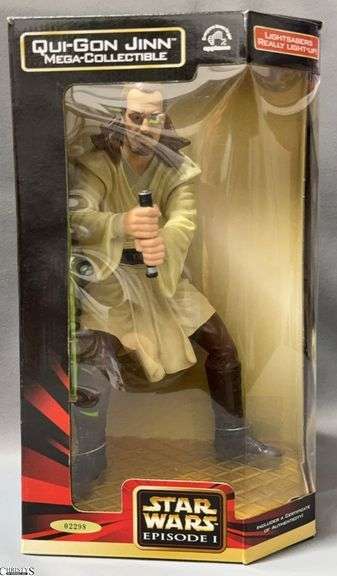 Star Wars Episode I Qui-Gon Jinn Mega-Collectible image