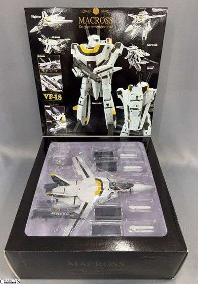 Macross 1/48 VF-1S Variable Fighter Roy Focker Model Kit image