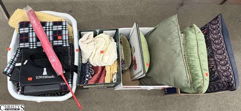 Throw Pillows, Bed Linens, Soft Goods, Misc image