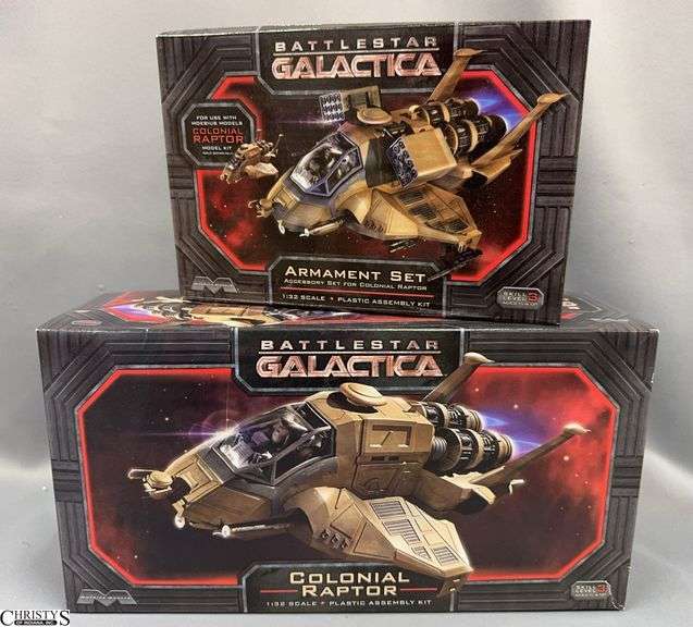 Battlestar Galactica Colonial Raptor 1:32 Scale Model Kit & Armament Set image