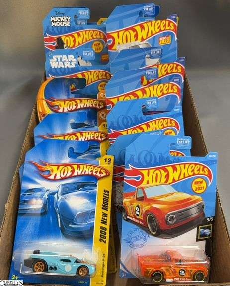 18 Hot Wheels Cars in Packs image