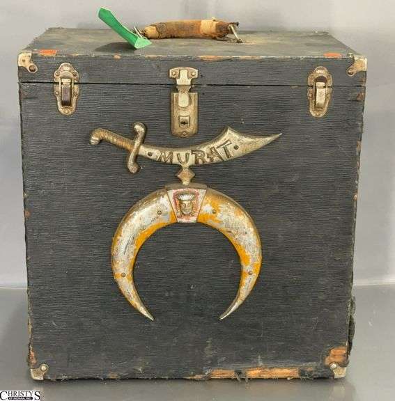 Murat Temple Brass Band Cymbals in Wooden Travel Case - 18" x 13" x 19" - wear to case from age and use