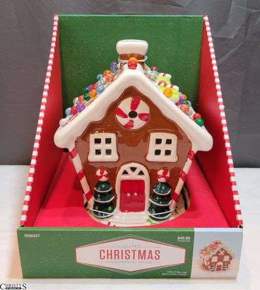 Light-up Gingerbread House