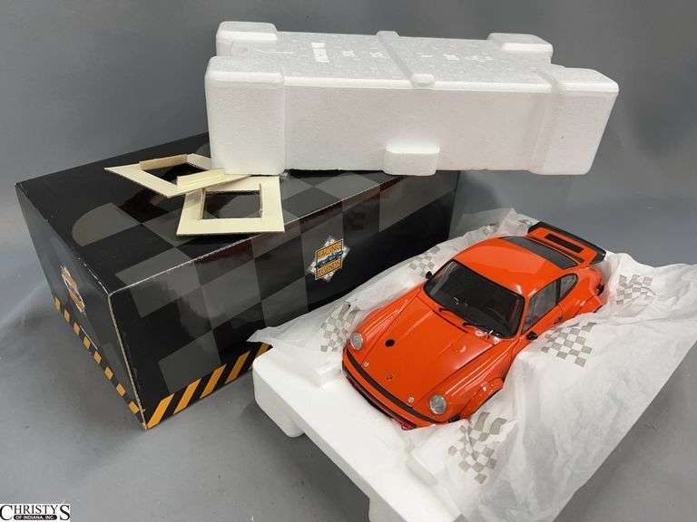 Exoto Porsche 934/935 Racing Legends 1:18 Scale Diecast Model image
