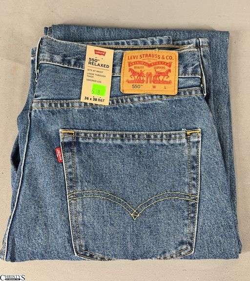New with Tags Levi's 550 Relaxed Size 36 x 38 B&T Jeans image