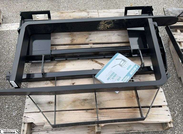 Mini Skid Steer Forks SA image