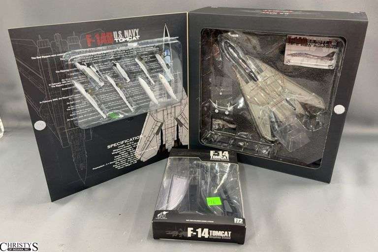 JC Wings 1:72 Scale F-14B Tomcat Model Airplane with Display Stand image