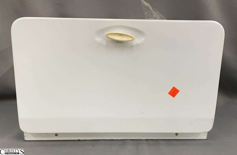 Metal Bread Box Lid Needs Some Work Will Not Stay Closed image