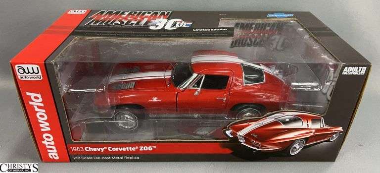 1963 Chevy Corvette Z06 1:18 Scale Die-cast Metal Replica image