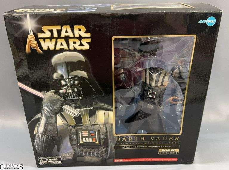 Star Wars Darth Vader 1/7 Scale Pre-Painted Soft Vinyl Model Kit image