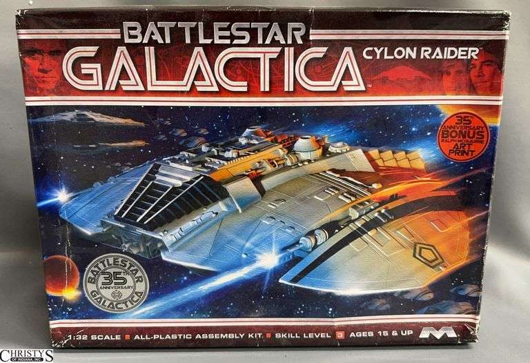 Battlestar Galactica Cylon Raider 35th Anniversary Model Kit image