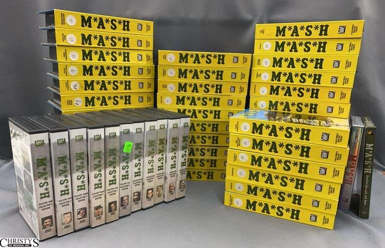 40 Columbia House Video MASH Collectors Edition VHS, DVDs image