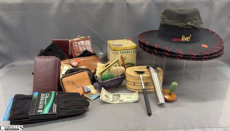 Mens Shave Bag, Small Travel Wallets, Desk Trinket Items image