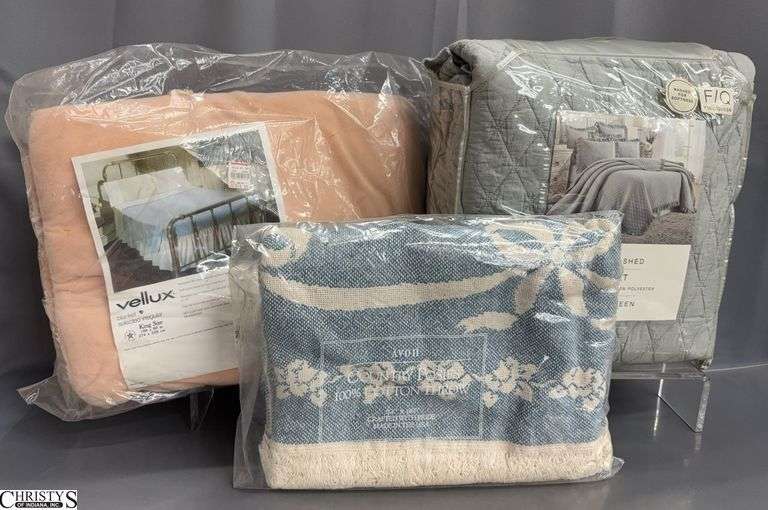 2 Blankets/Coverlets, Afghan Throw, - King/Queen Full - Some wear