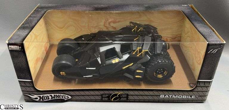 Hot Wheels Batmobile Tumbler 1:18 Scale image
