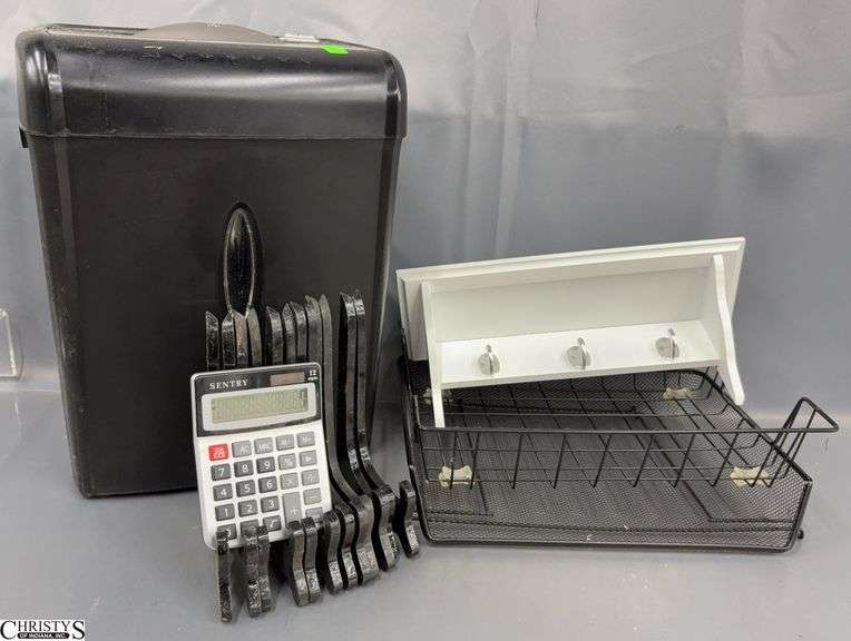 Paper Shredder, Plates Stands, Paper Holders - 15" of shredder