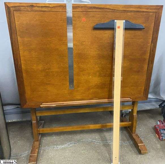 Drafting Table 42 Wide 48 Tall