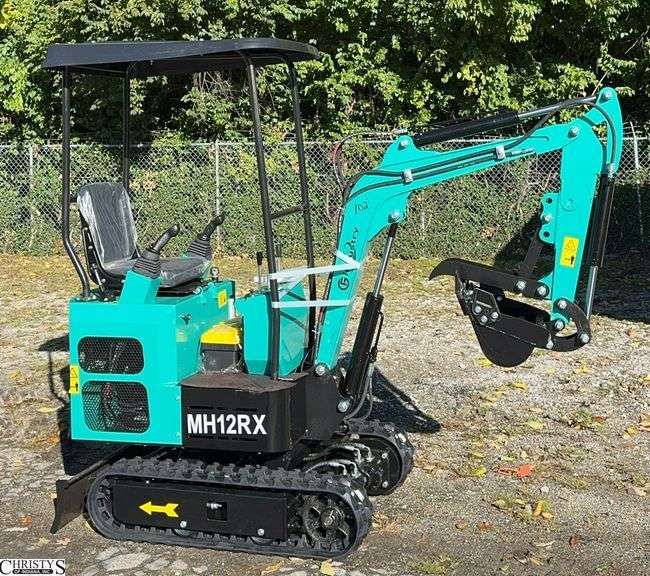 2025 CFG Mini Excavator MH12RX Gasoline Engine image
