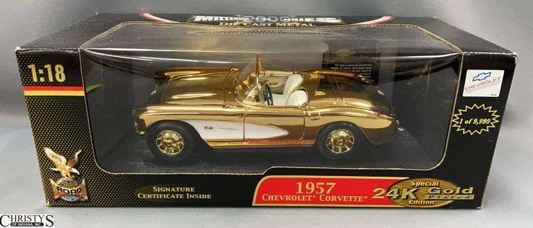 1957 Chevrolet Corvette 24K Gold Plated Yat Ming 1:18 Diecast Model image