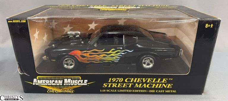 American Muscle Ertl Collectibles 1970 Chevelle Street Machine 1:18 Scale Die Cast Metal image