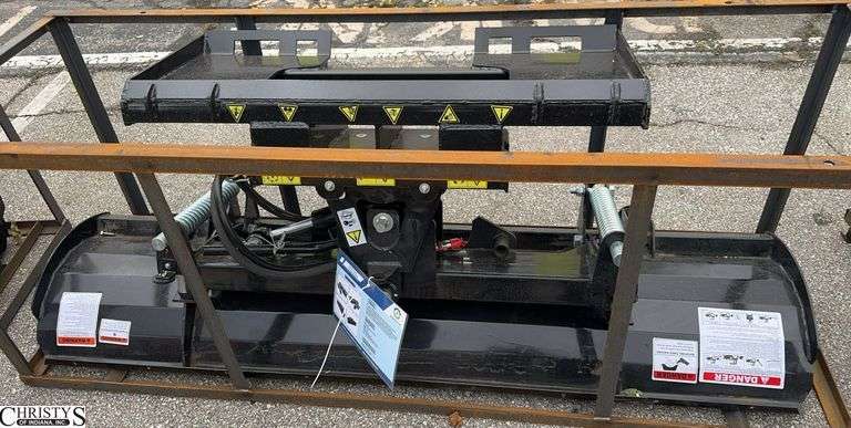 Skid Steer bulldozer SPA84 image