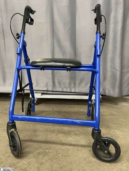 Rollator - 21" x 36"