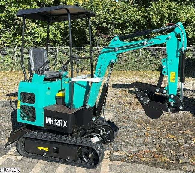 2025 CFG Mini Excavator MH12RX  Gasoline Engine image
