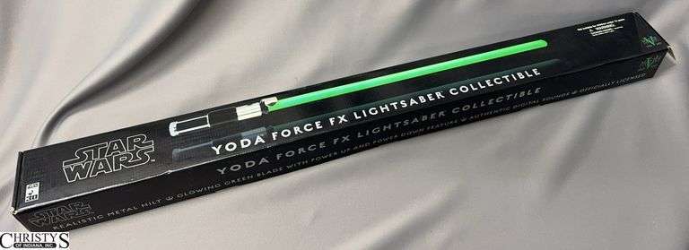 Star Wars Yoda Force FX Lightsaber Collectible Realistic Metal Hilt Glowing Green Blade with Power Up and Power Down Feature With Box 30th Anniversary 2007 image
