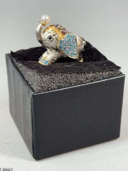 Gemstone Decorated Elephant Ring Marked 925 and the Letters "EA" in a Circle image