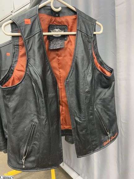 Harley Davidson Women's Leather Vest - Marked Size 2W