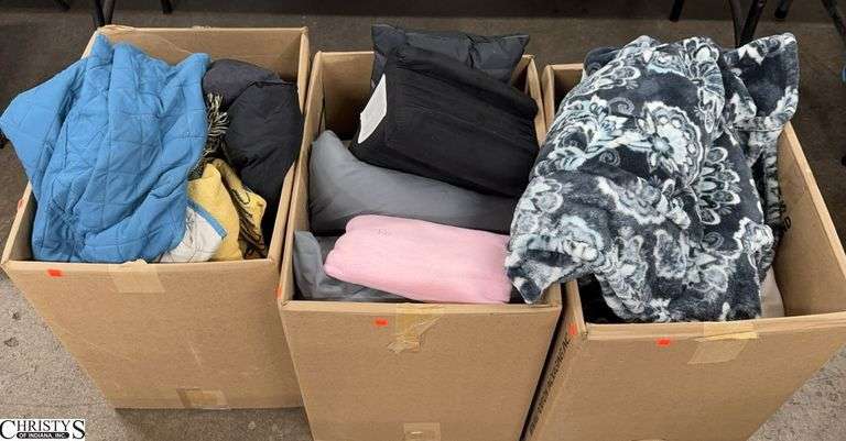 Blankets, Bedspread, Bed Pillows, Tablet Pillow image