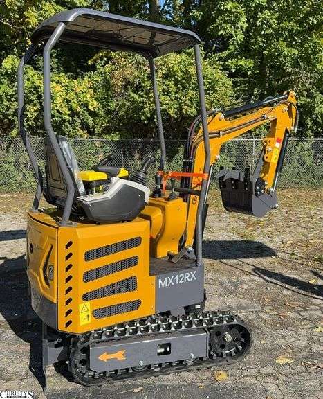 2025 CFG Mini Excavator MX12RX  Gasoline Engine image