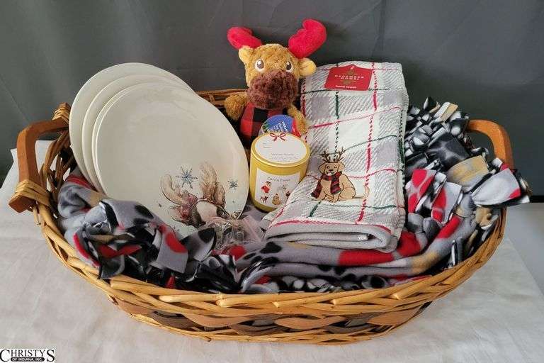 Dog Basket 47" x 38": Reversible Blanket, Candle, Miniature Ornaments, Hand Towel, Toy, 4 Plates
