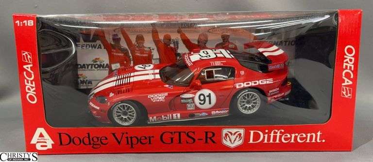 1:18 Scale 2000 Rolex 24 at Daytona Dodge Viper GTS-R Diecast image