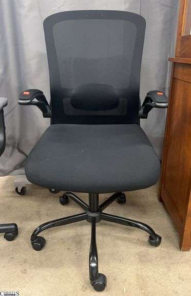 Adjustable Office Chair - 23" x 40" as sits image