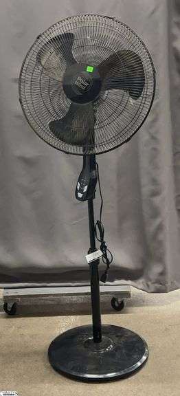 Polar Wind Floor Oscillating Fan image