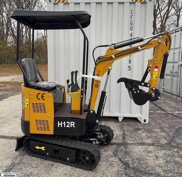 2025 CGF Mini Excavator H12R image