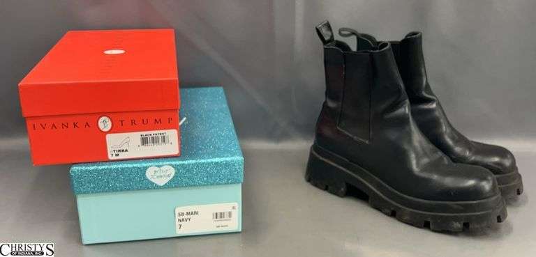 3 Pairs Ladies Shoes - Zara, Betsey Johnson, and Other - marked size 7 image